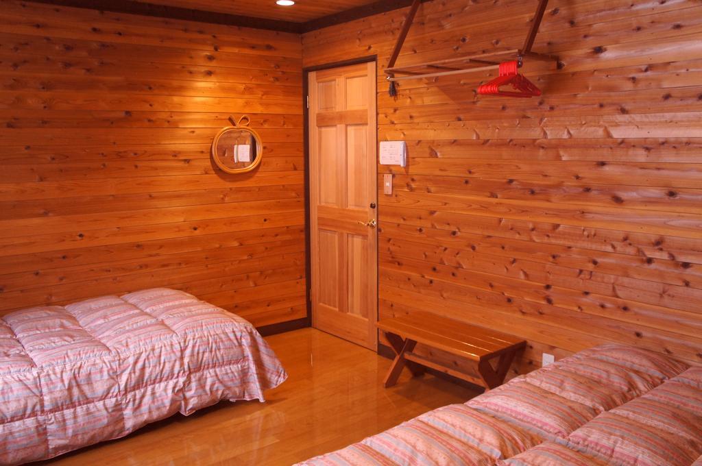 Pension Ringo-No Ki Hakuba Ruang foto